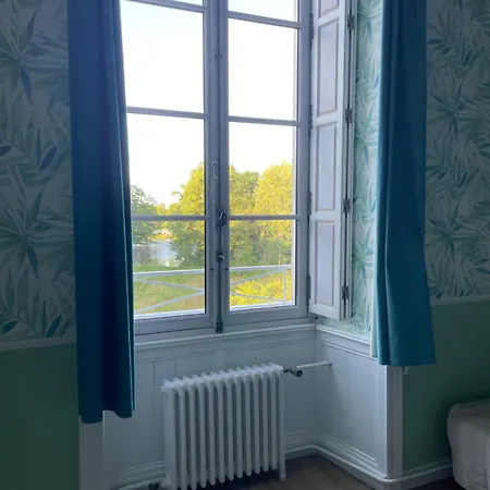 Domaine De Buchignon Oda ve Kahvaltı Fougere (Vendee)